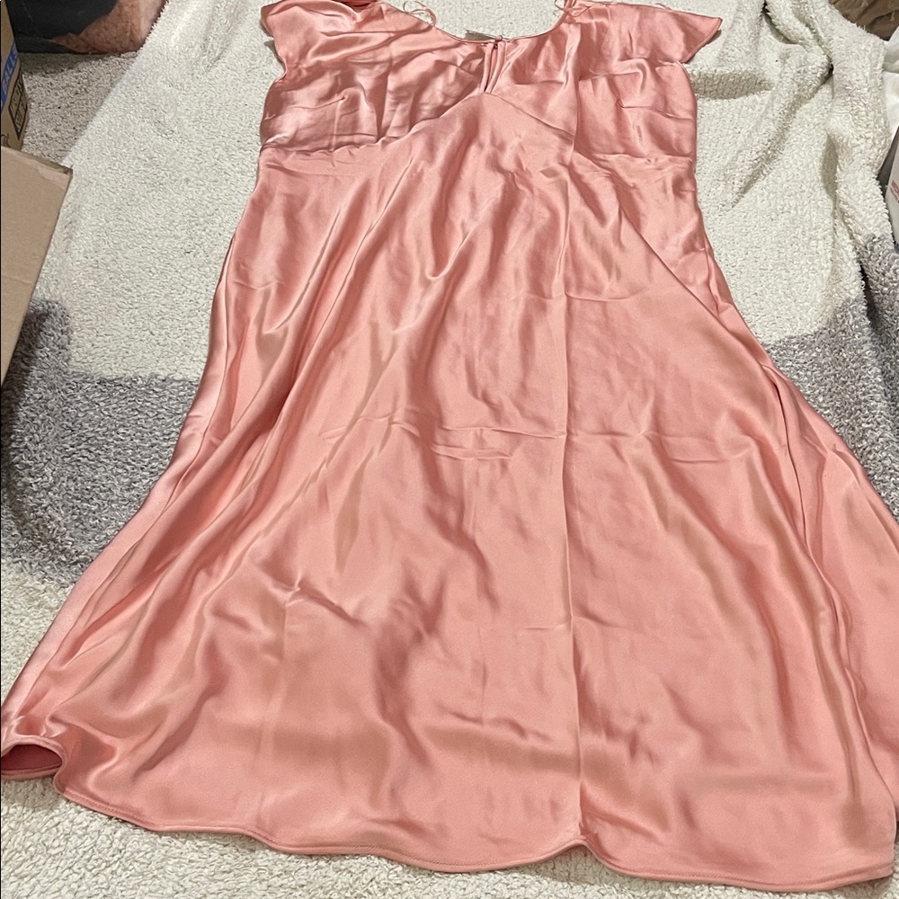 NWT- Old Navy - XXLP. Flutter Sleeve Keyhole Satin Maxi Dress - Picture 5 of 10